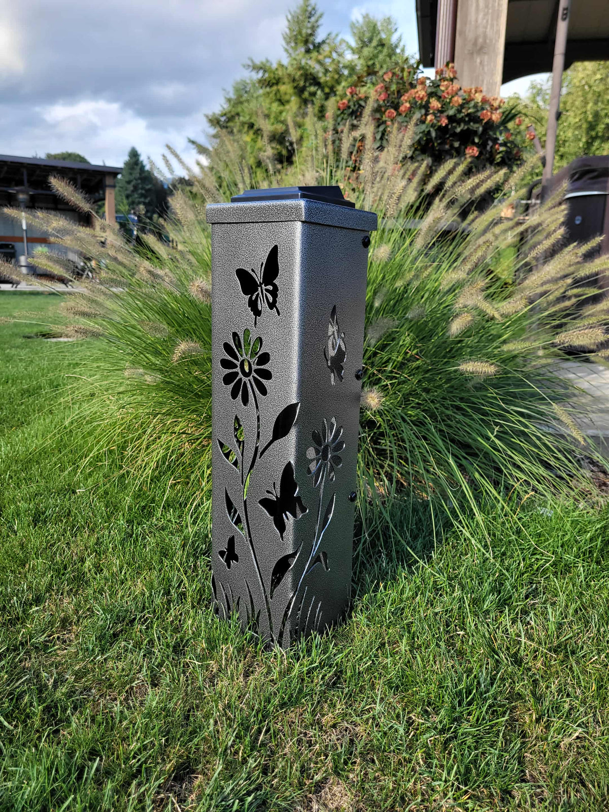 Butterfly Solar Light Lantern Column