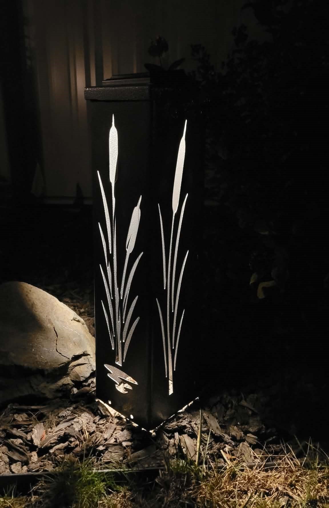 Cattail Solar Light Lantern Column - Night view